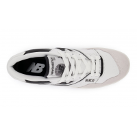 Женские кроссовки New Balance 550 белые с черным женские