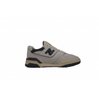 Женские кроссовки New Balance 550 белые с черным женские